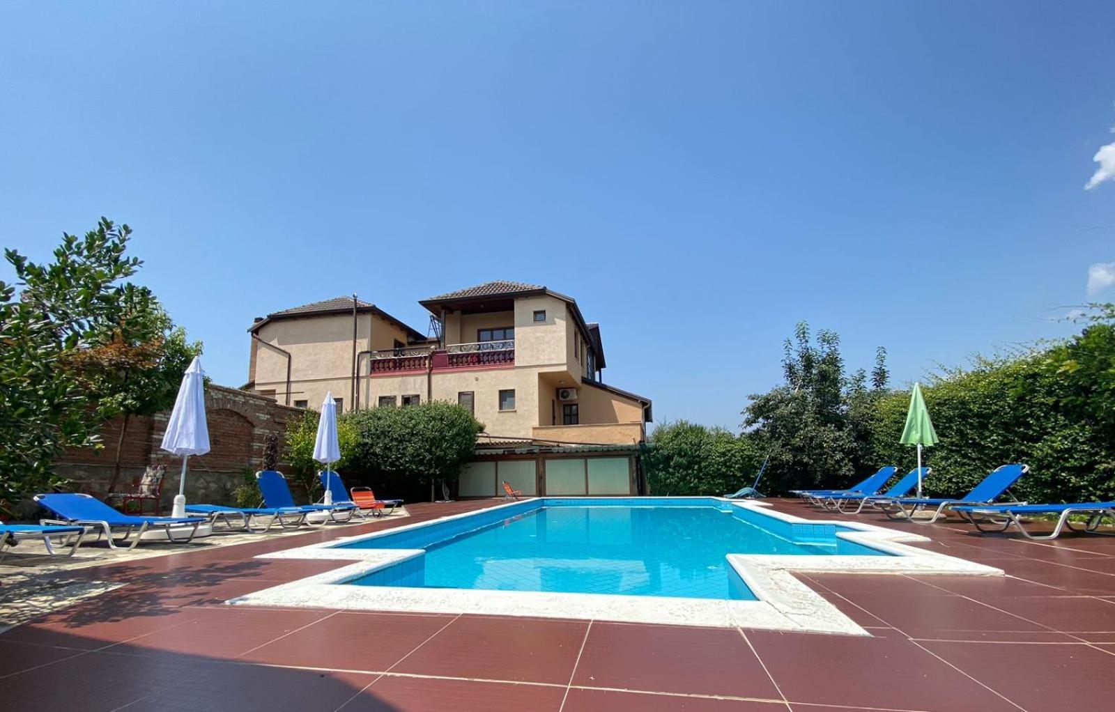 Villa Mugs Ljaknasi Exterior foto